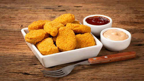 6pcs Chicken Nuggets & Chips